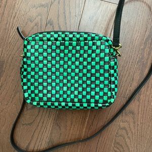 Clare V midi sac in parrot (green) and black. Never used.